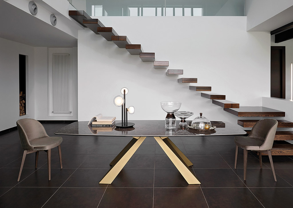 Trpezarijski sto Cosmo T72